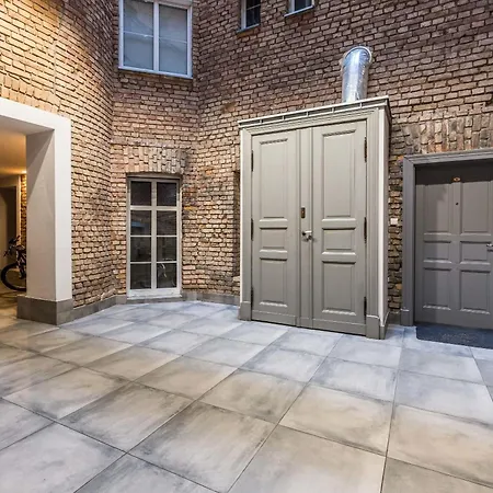 Apartman Comfortable Underground In By Rent Like *