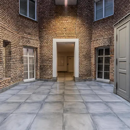 Comfortable Underground In By Rent Like Apartment Poznan