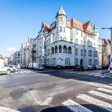 Comfortable Underground In By Rent Like Apartman