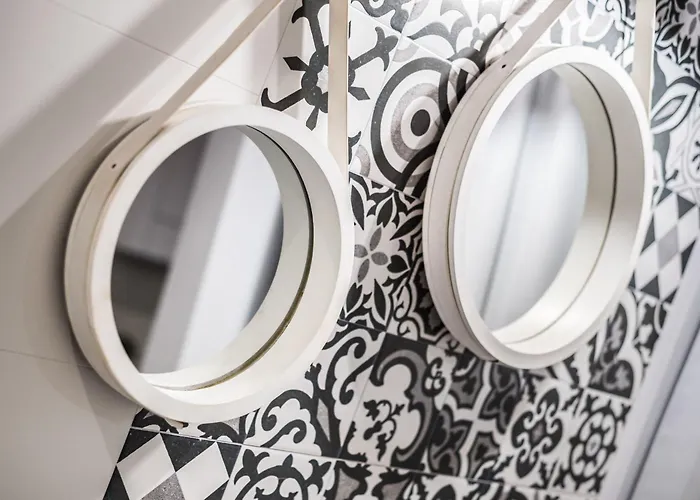 Comfortable Underground In By Rent Like Apartment *